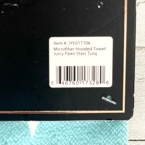 JUICY COUTURE Paws & Stars Microfiber Hooded Pet Towel Bath Blanket NWT - Picture 4 of 7